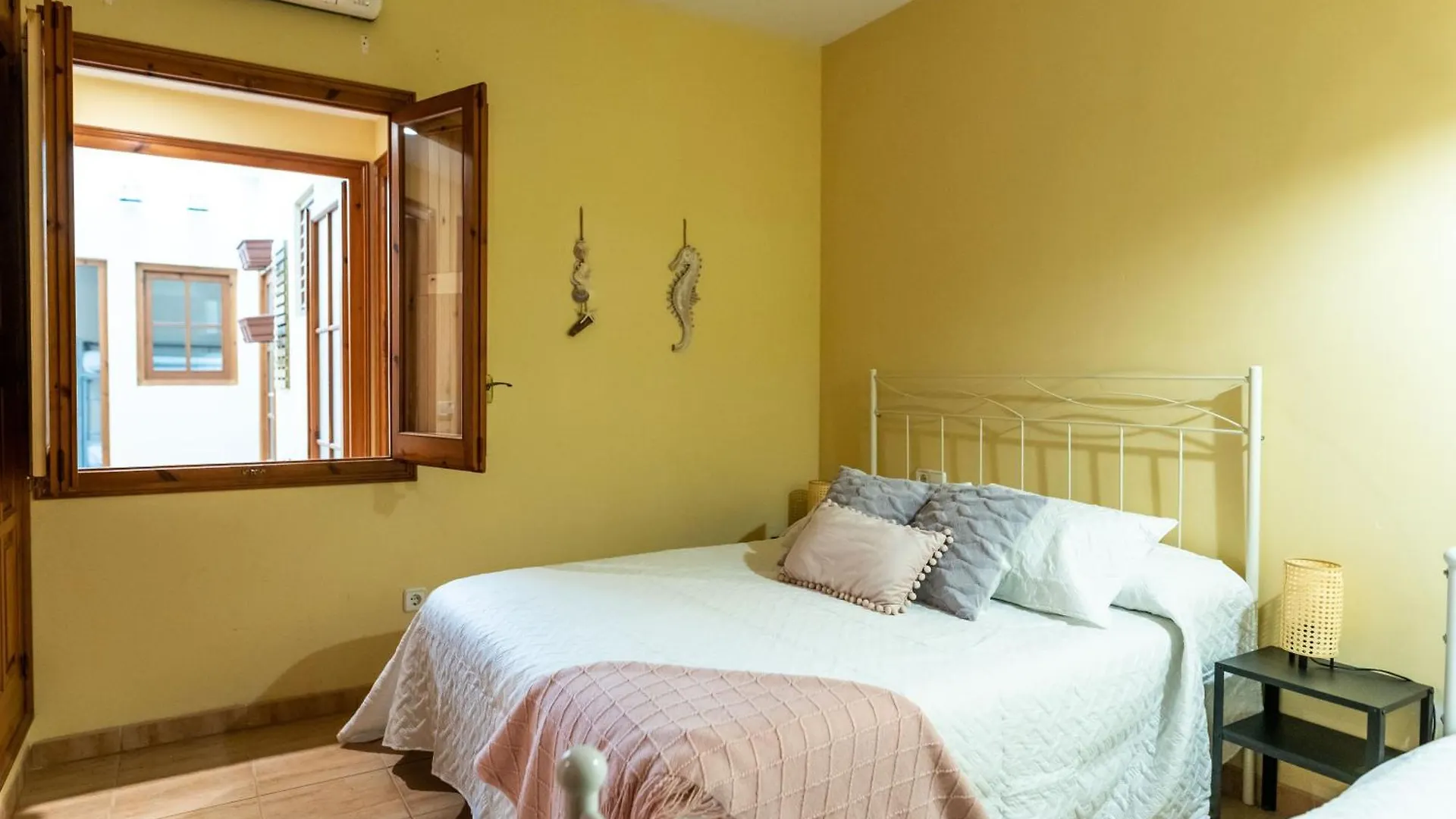 Les Voltes Apartment Calella De Palafrugell